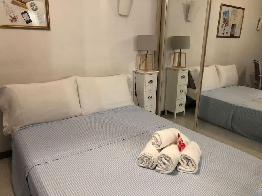 Studio 28 M2 Au Calme A Menton Luaran gambar