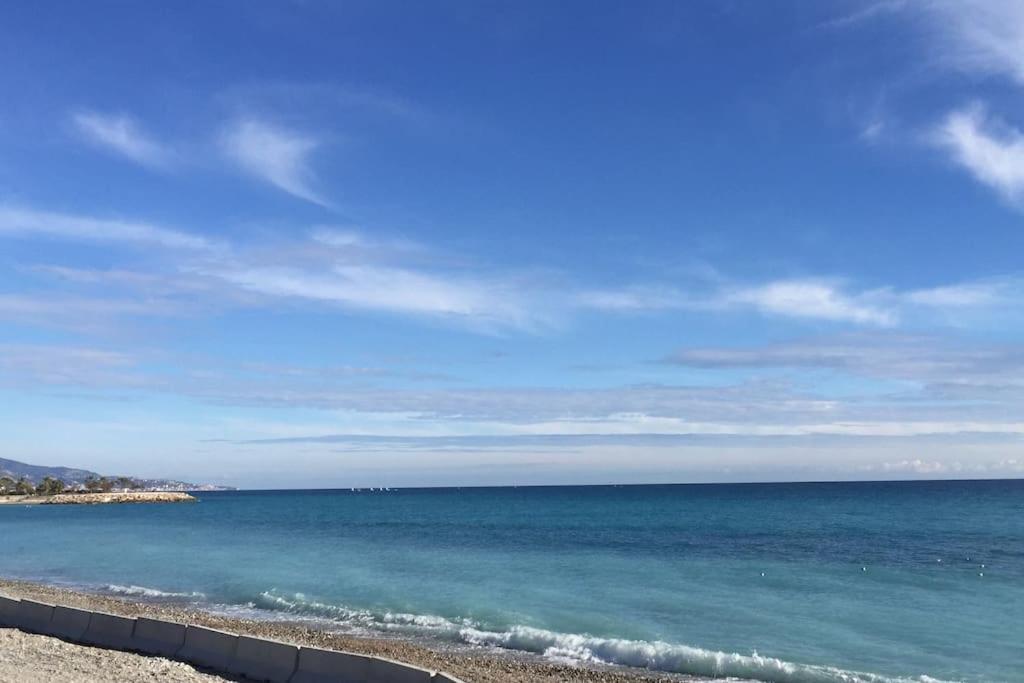Studio 28 M2 Au Calme A Menton Luaran gambar